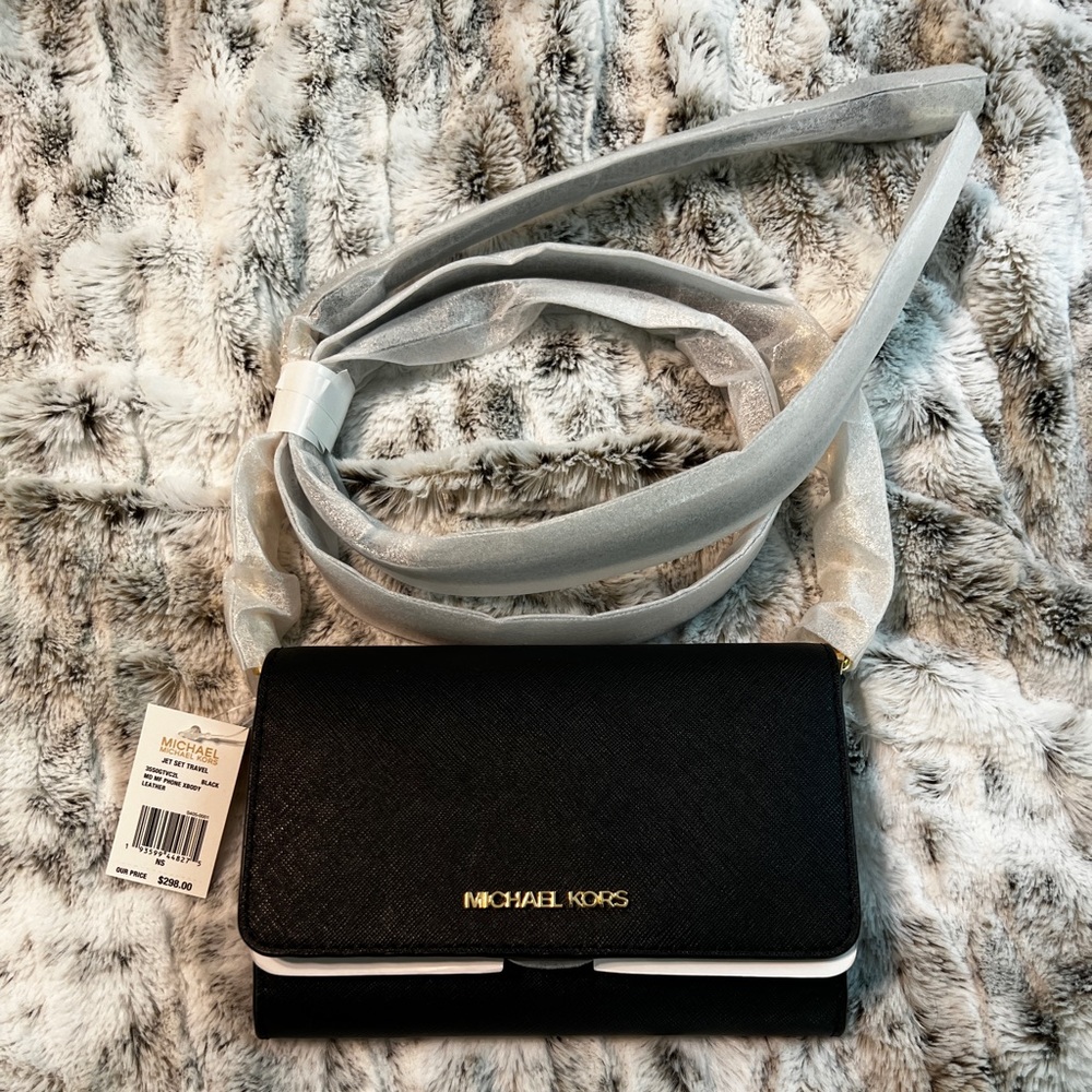 Michael Kors Jet Set Phone Crossbody